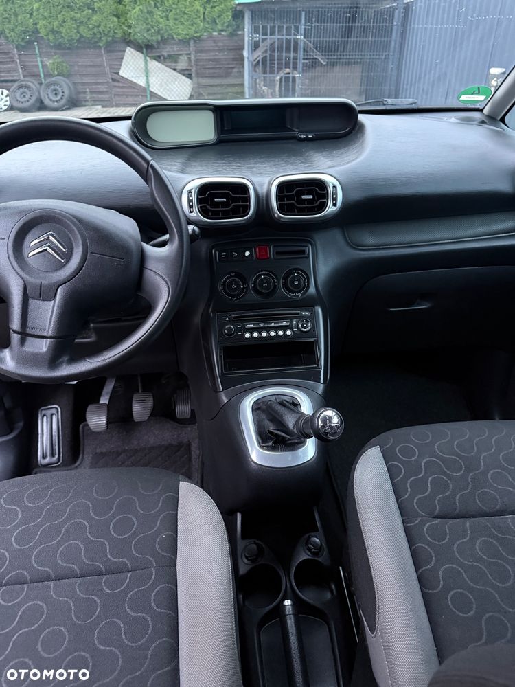 Citroën C3 Picasso 1.4i Exclusive - 17