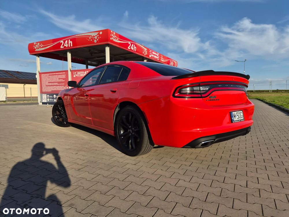Dodge Charger - 12