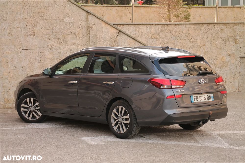 Hyundai i30 1.6 CRDI Prime - 14