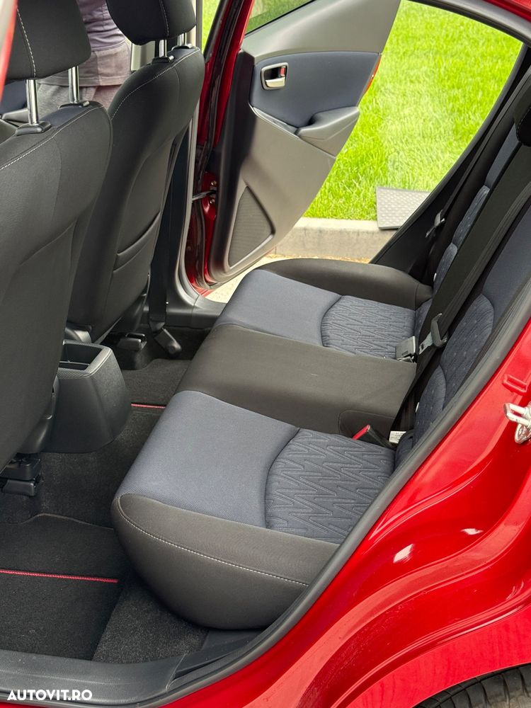 Mazda 2 - 27