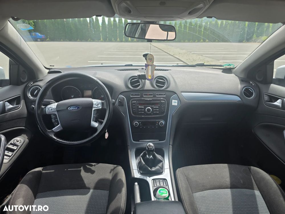 Ford Mondeo 2.0 TDCi Black Magic - 11