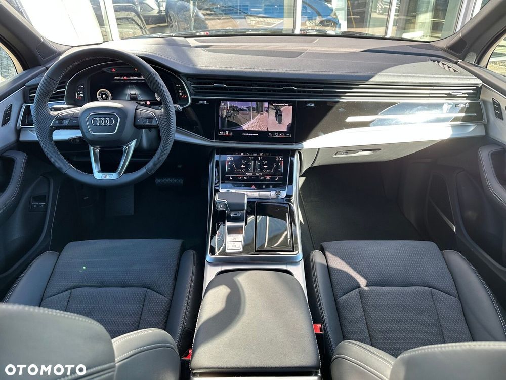 Audi Q7 - 16