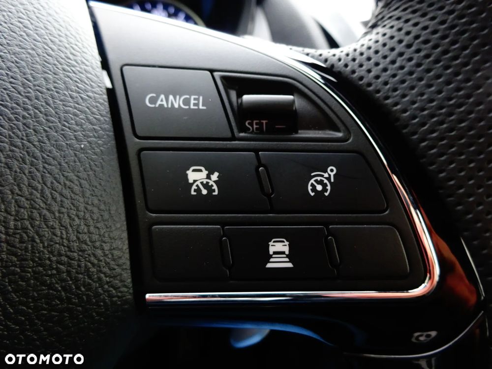 Mitsubishi Eclipse Cross 4WD Select Black - 21