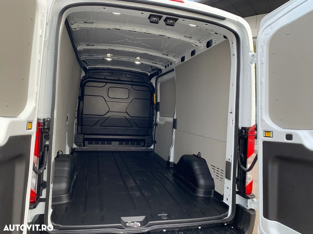 Ford Transit - 10