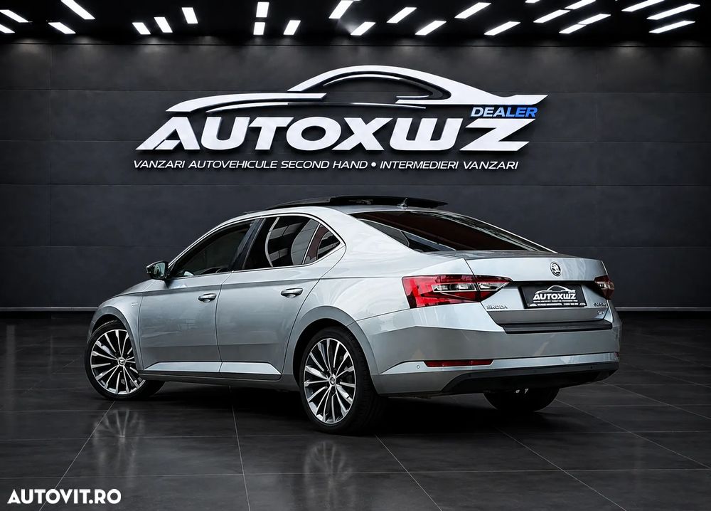 Skoda Superb 2.0 TDI DSG 4X4 Laurin & Klement - 4