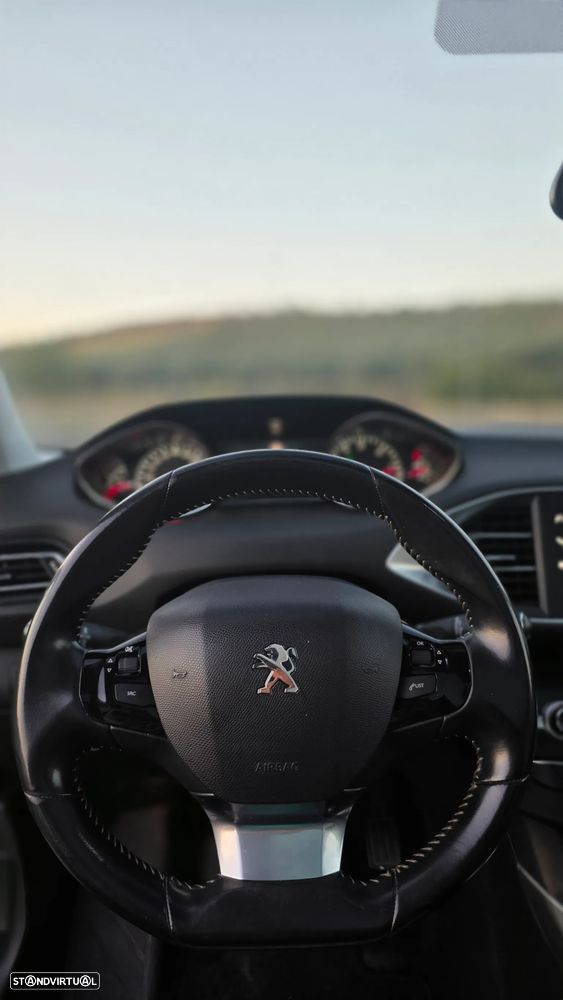 Peugeot 308 BlueHDi 130 Allure Pack - 6