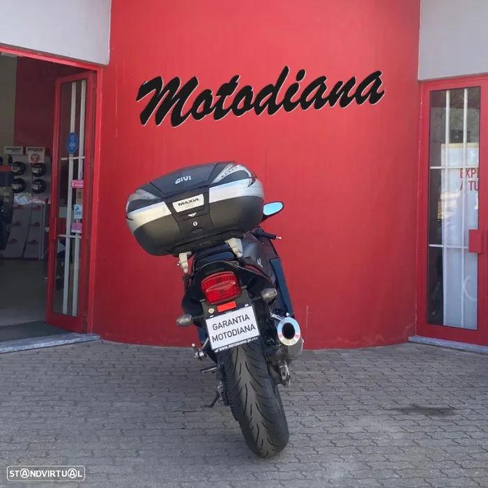 Honda CBR 1100XX - 3