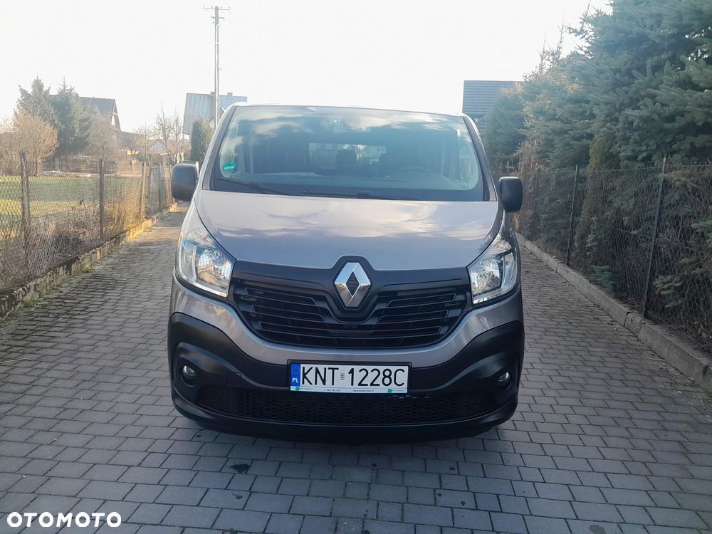 Renault Trafic - 2