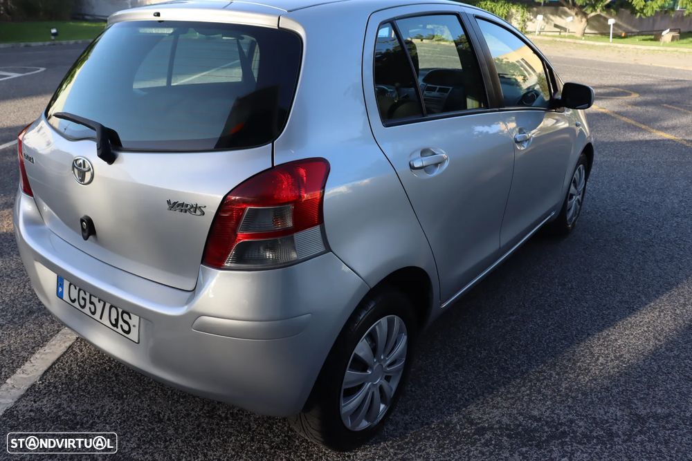 Toyota Yaris 1.0 VVT-i Comfort - 45