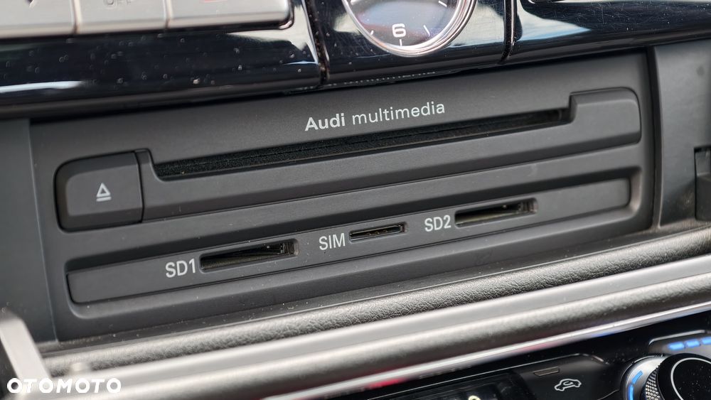Audi A8 4.0 TFSI Quattro tiptronic - 31