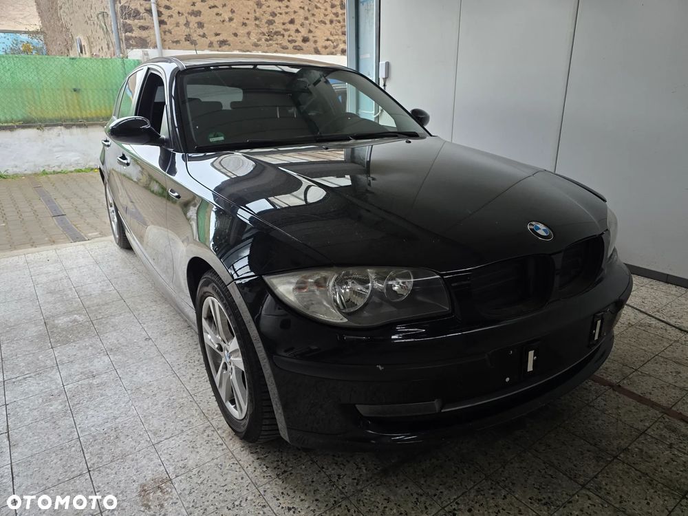 BMW Seria 1 116i - 1