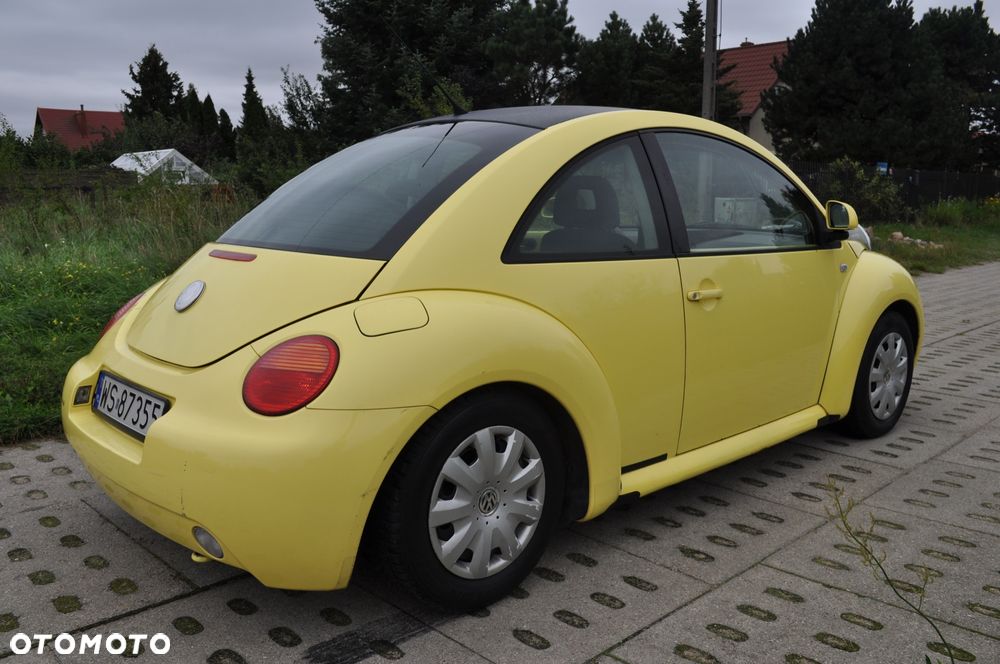 Volkswagen New Beetle - 3