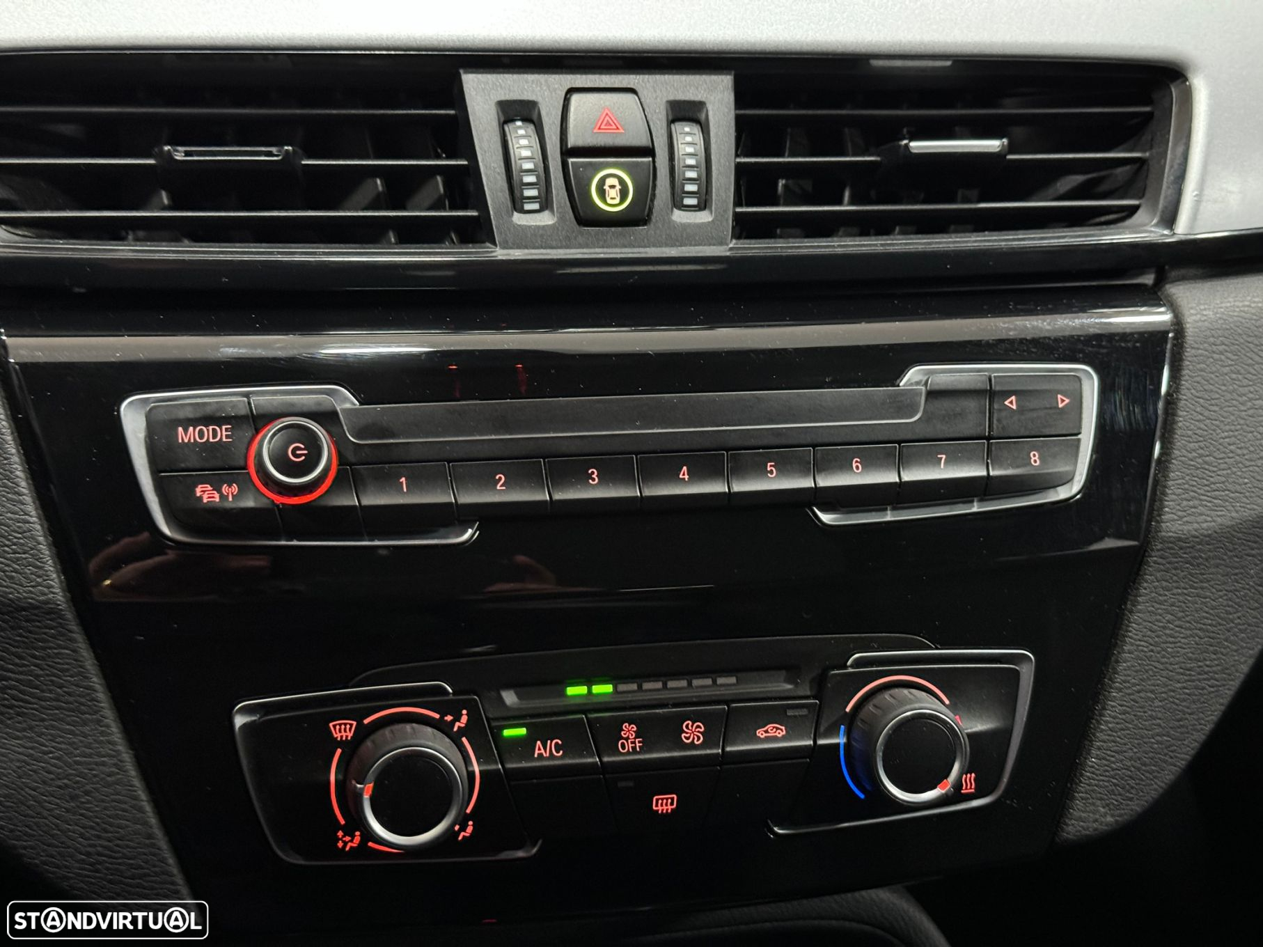BMW X1 16 d sDrive Advantage - 26