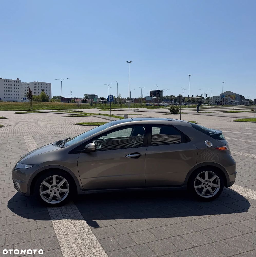 Honda Civic 1.8 Comfort - 5