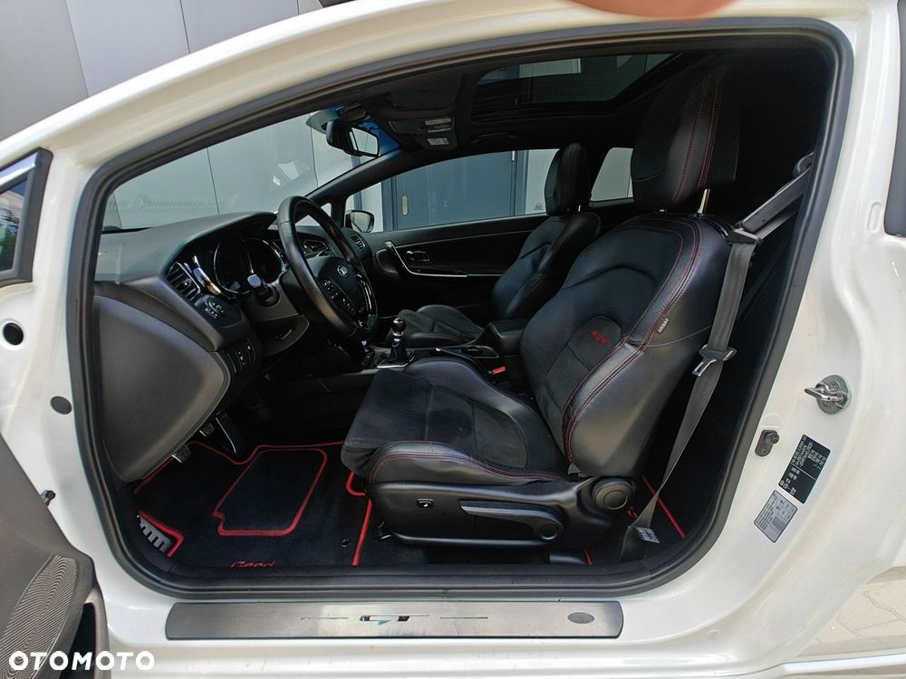 Kia Ceed - 18