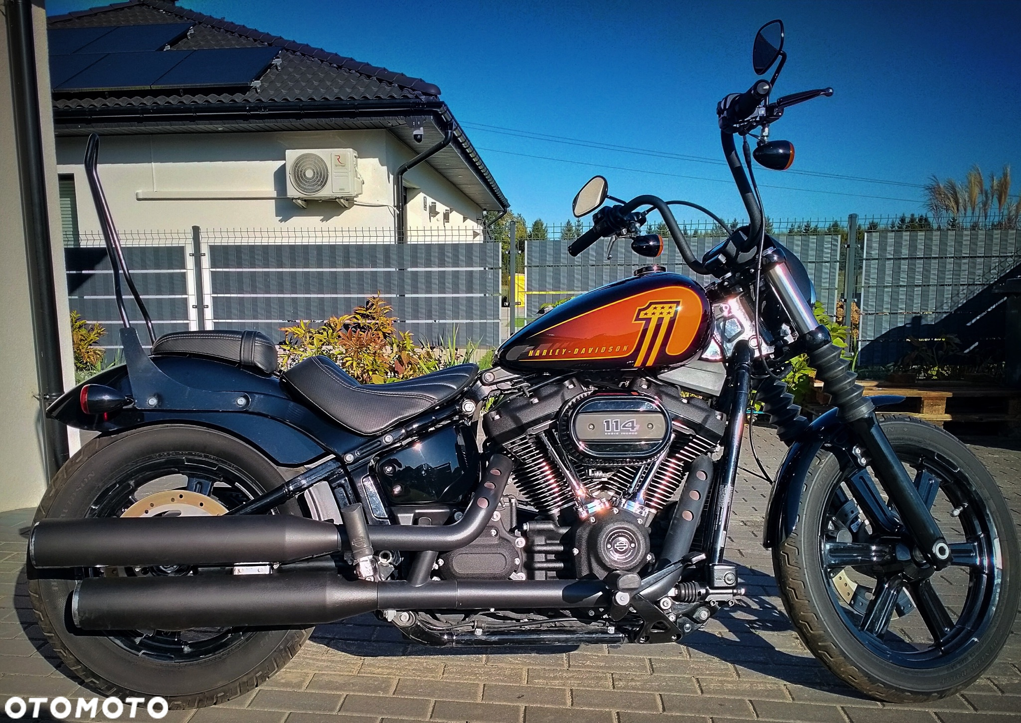Harley-Davidson Softail Street Bob - 2