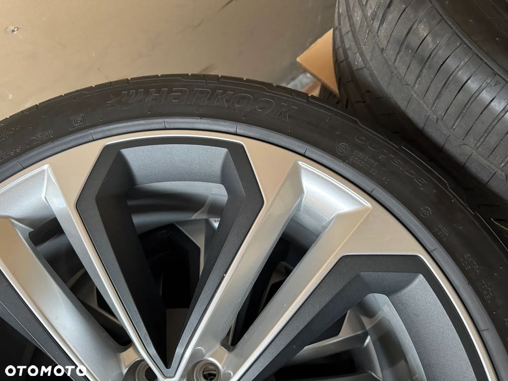 Oryginalne koła Audi Q8 SQ8 RSQ8 22” Audi Sport 285/40R22 Hankook nowe - 4