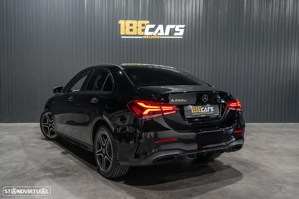 Mercedes-Benz A 250 Limousine e 8G-DCT AMG Line - 51