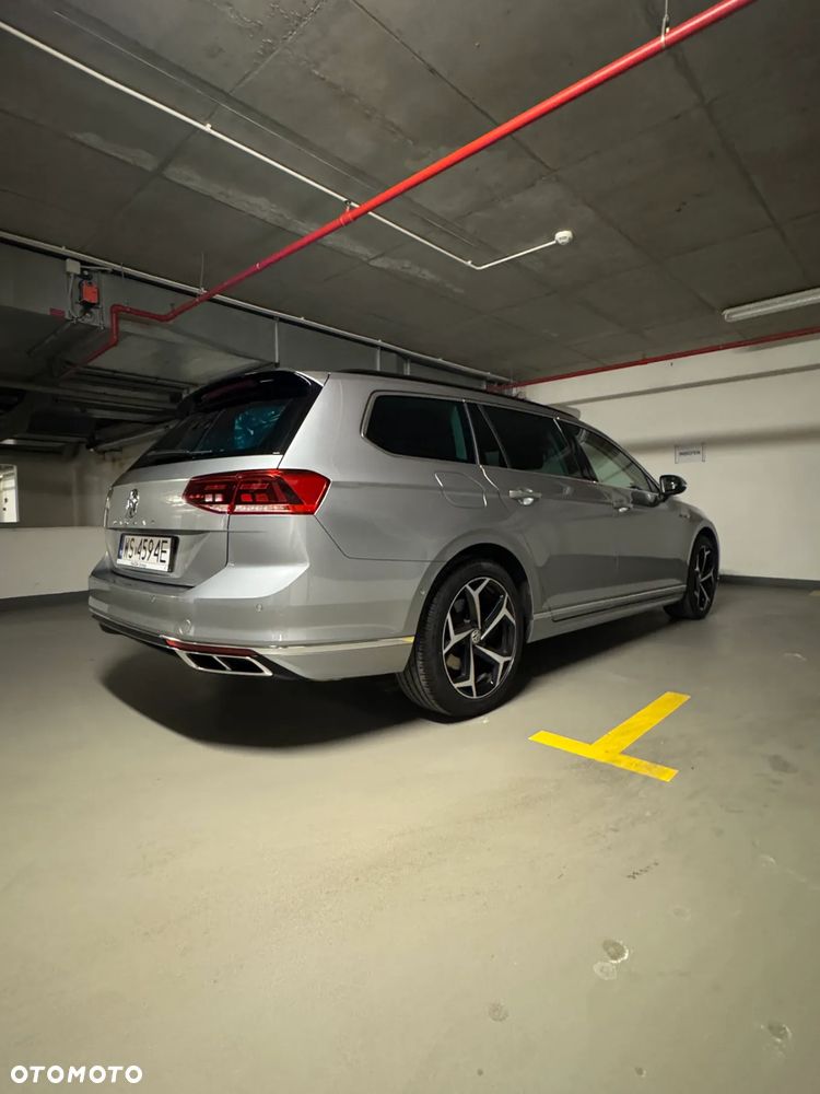 Volkswagen Passat 2.0 TSI Business DSG - 7