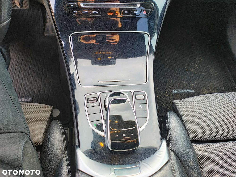 Mercedes-Benz Klasa C 200 (BlueTEC) d 7G-TRONIC Avantgarde - 17
