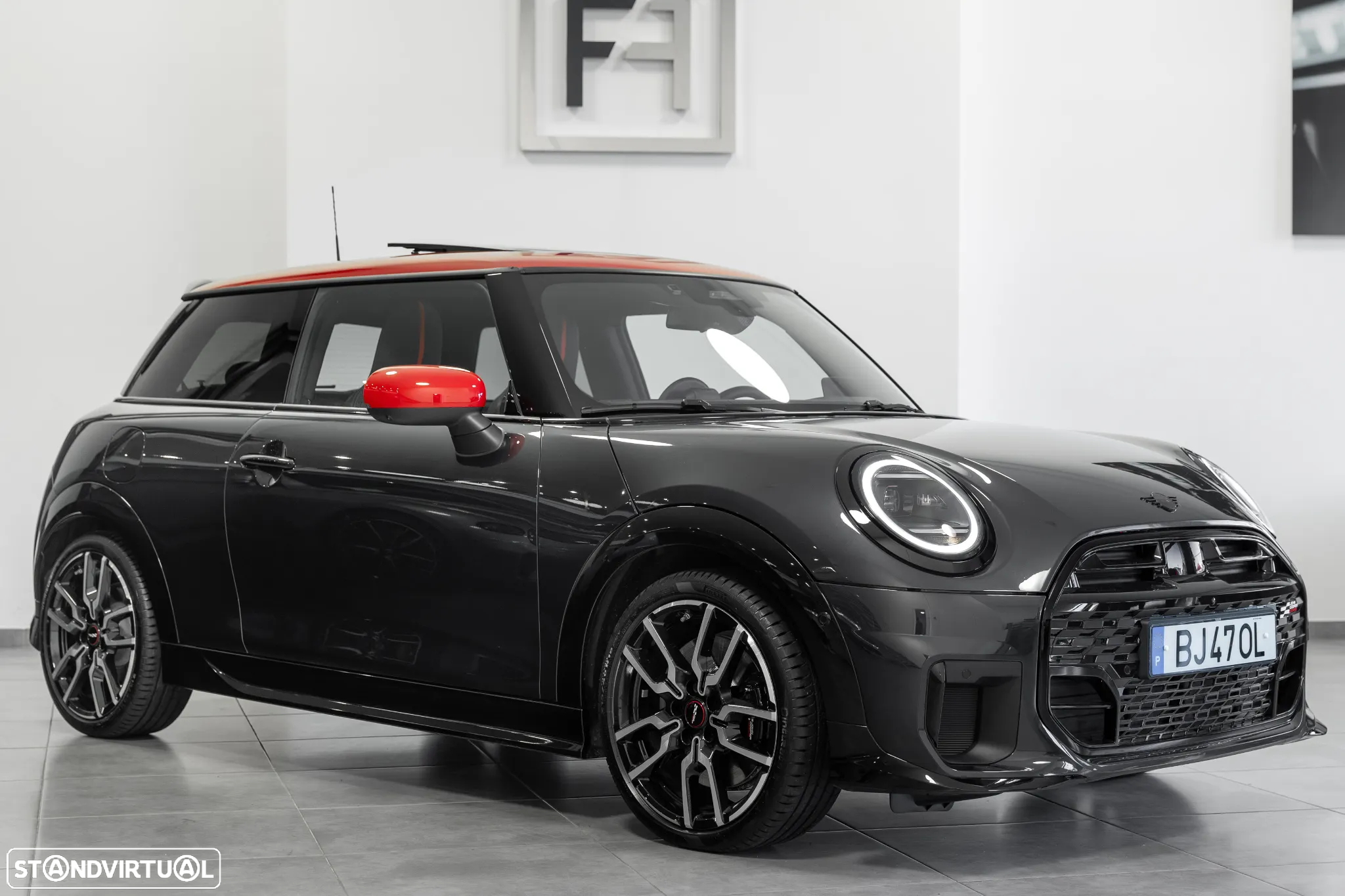 MINI 3 Portas Cooper S JCW XL - 2