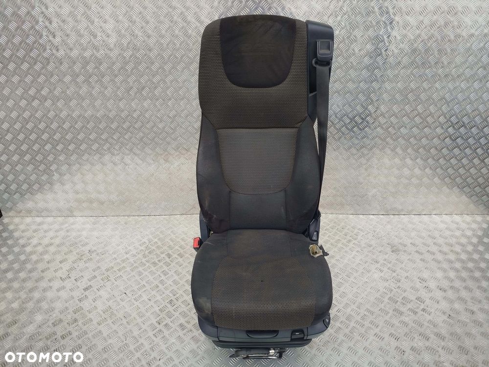 FOTEL KIEROWCY PNEUMATYCZNY DAF XF 106 - 3