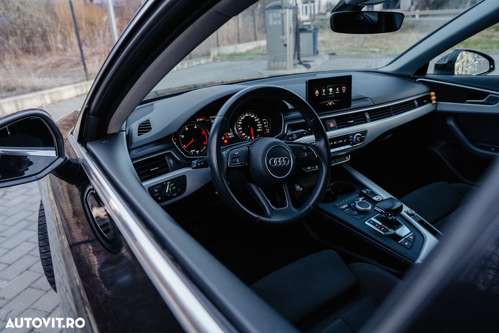 Audi A4 2.0 TDI S tronic - 12
