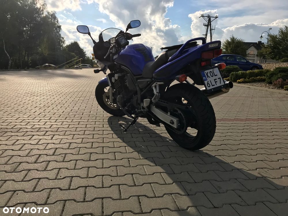 Yamaha FZS - 5
