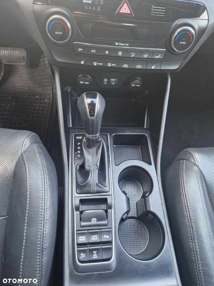 Hyundai Tucson 1.6 GDi 4WD DCT Style - 8