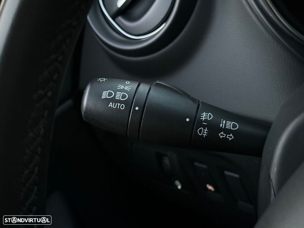 Renault Captur 0.9 TCE Exclusive XMOD - 12