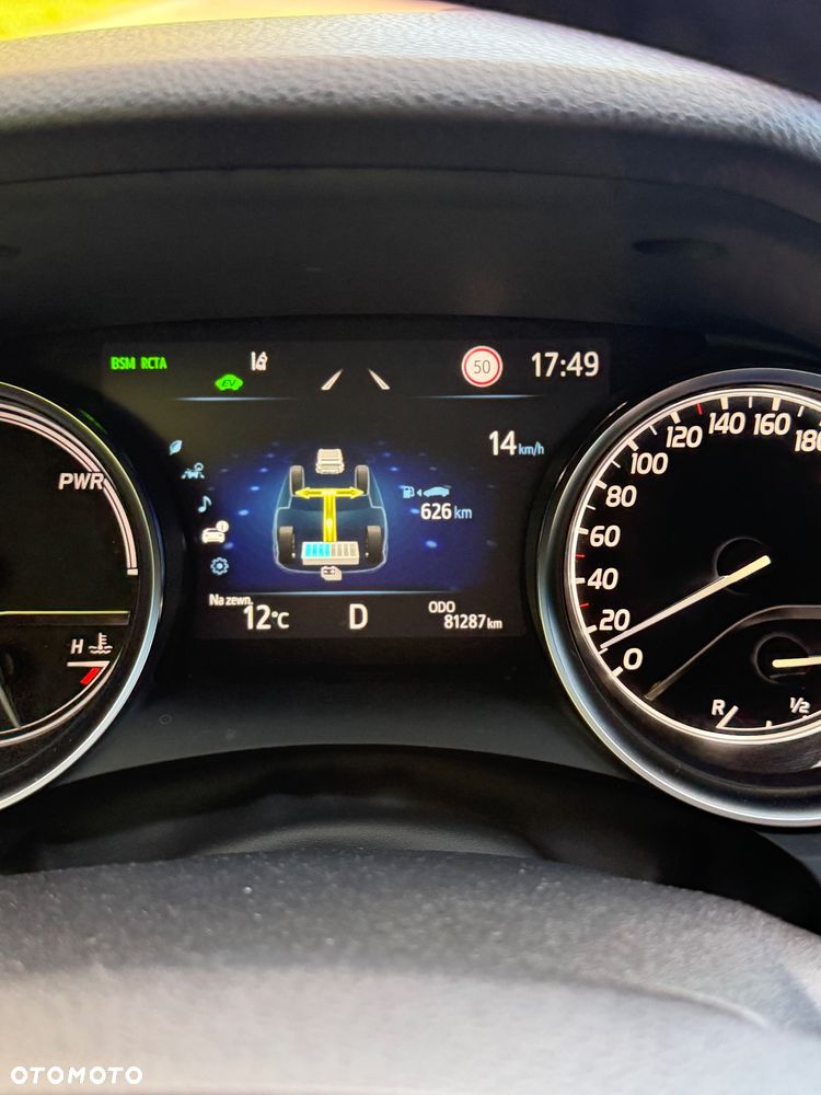 Toyota Camry 2.5 Hybrid Executive CVT - 18