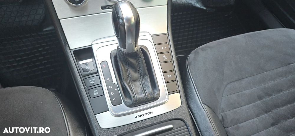 Volkswagen Passat 2.0 TDI 4Motion DSG BlueMotion Tech R-Line - 22