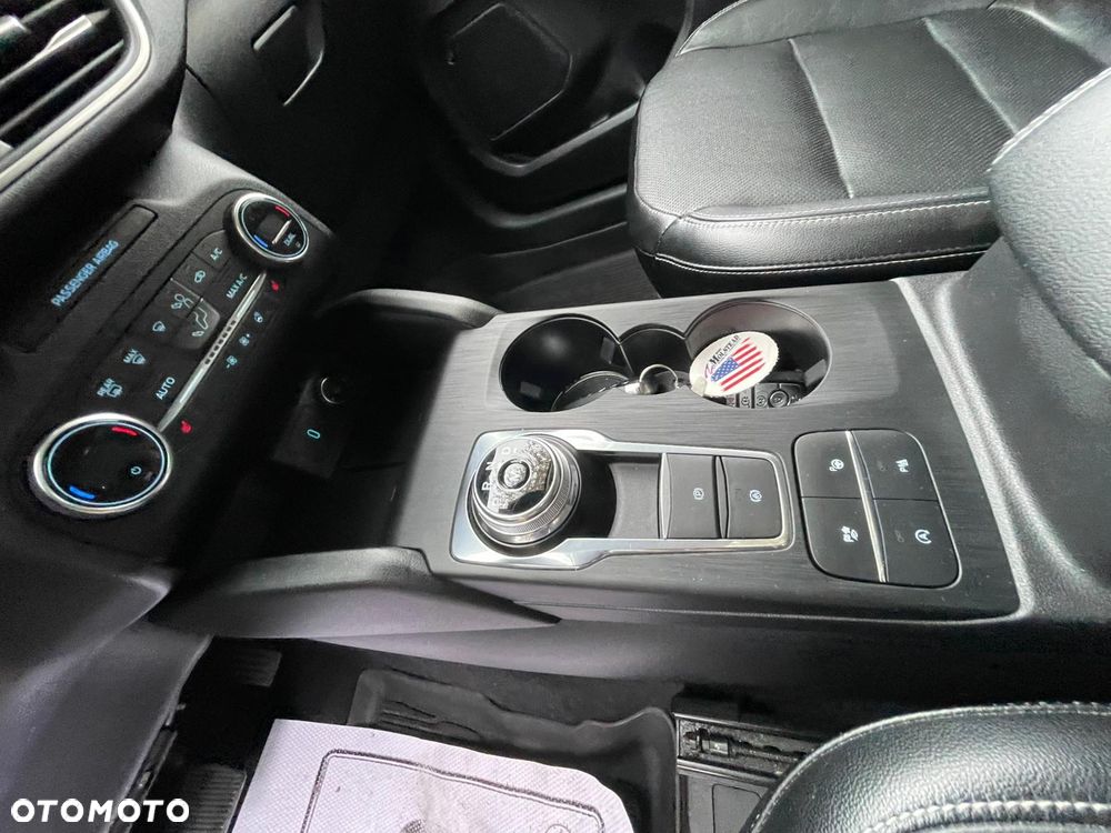 Ford Escape - 16