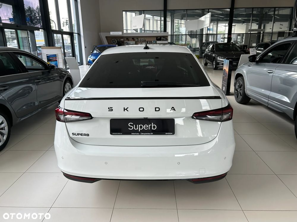 Skoda Superb 2.0 TSI Sportline DSG - 7