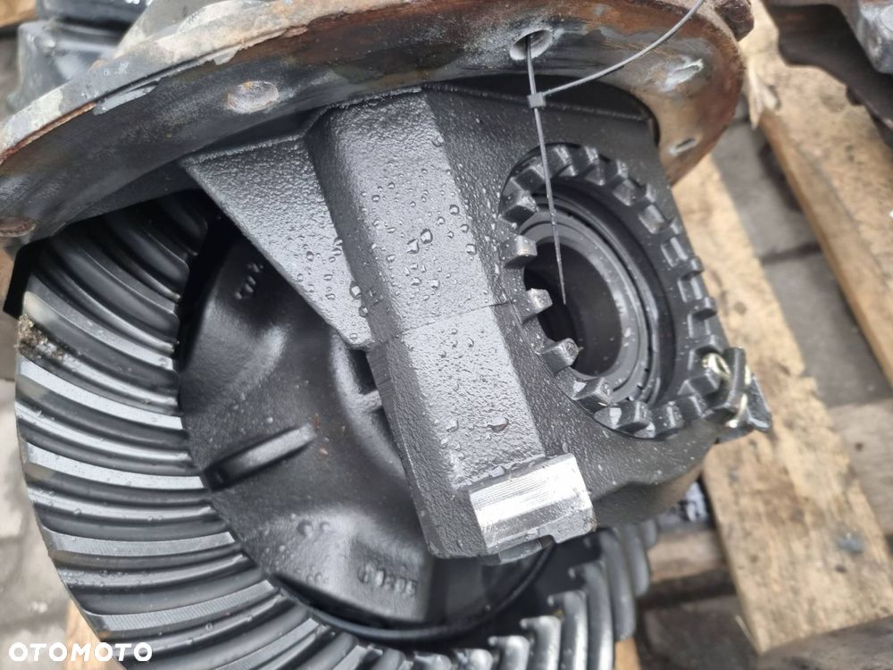 WKŁAD MOSTU TYŁ MAN TGM 15.250 37:8 - 5