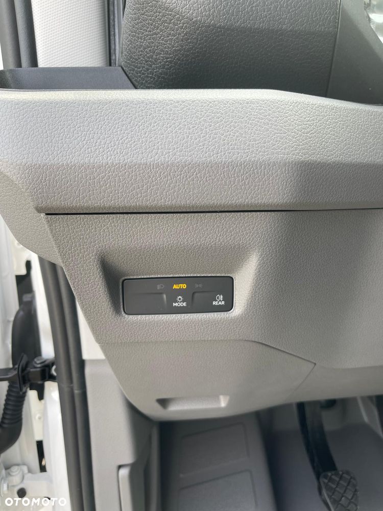 Volkswagen Crafter - 17