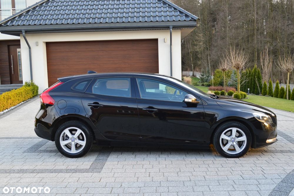Volvo V40 - 9