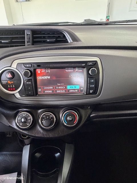 Toyota Yaris 1.4 D-4D AC Manual - 9