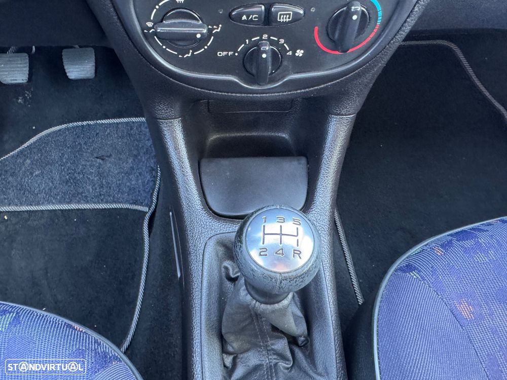 Peugeot 206 1.1 XT - 18