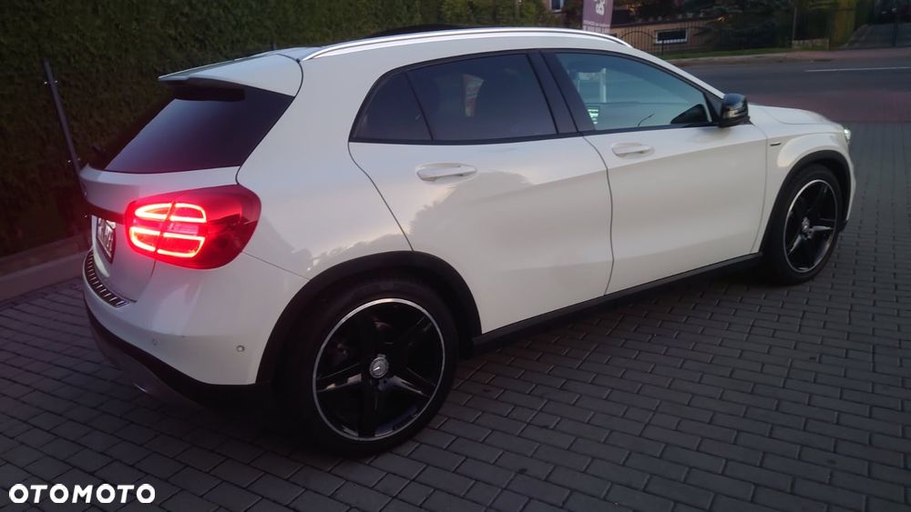 Mercedes-Benz Gla 2015 photo 4