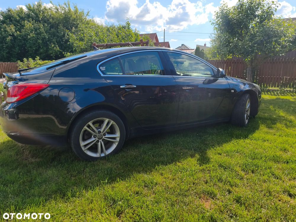 Opel Insignia 2.0 CDTI Cosmo - 2
