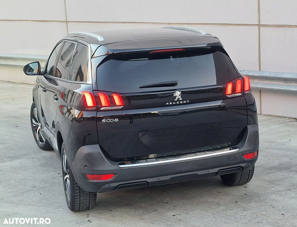 Peugeot 5008 1.2L PureTech EAT8 S&S Allure Pack - 26