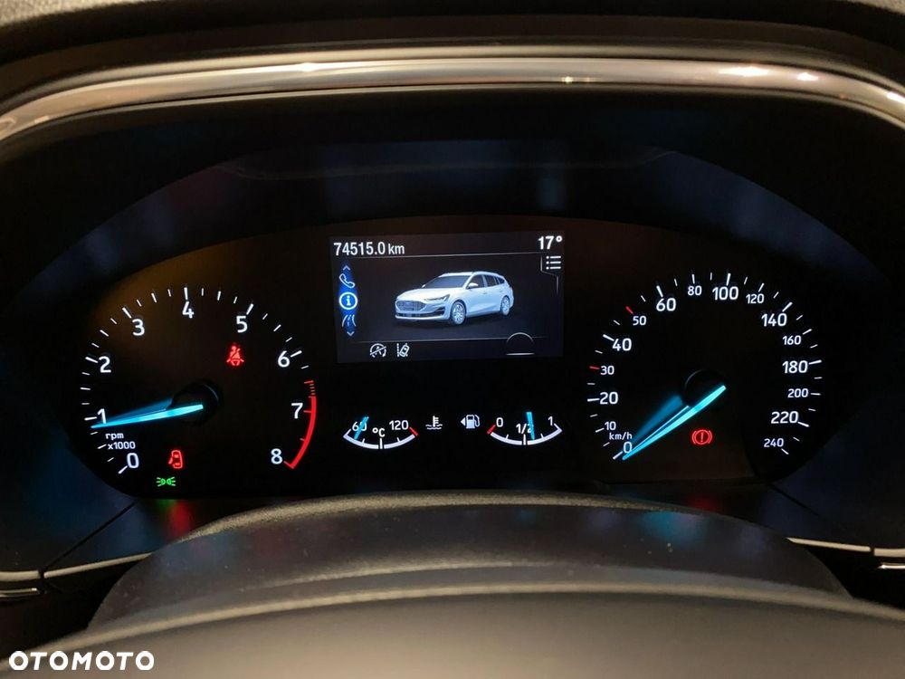 Ford Focus - 23