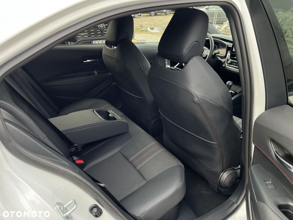 Toyota Corolla 1.8 Hybrid GR Sport - 22