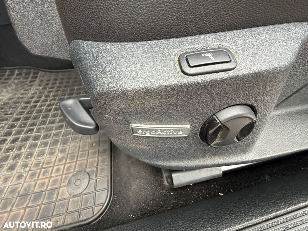 Volkswagen Golf 2.0 TDI (BlueMotion Technology) DSG Comfortline - 31