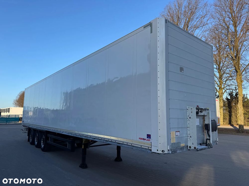 Schmitz Cargobull Izoterma , Doppelstock, oś podnoszona, 437.000 km!! - 5