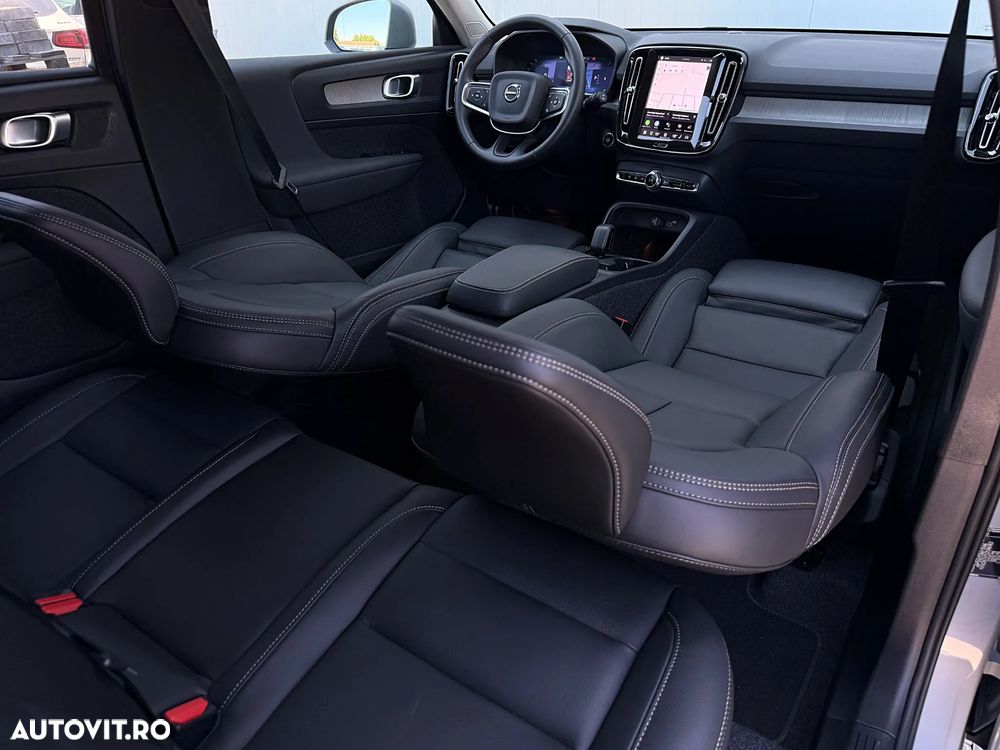 Volvo XC 40 B3 B DKG Plus Bright - 22