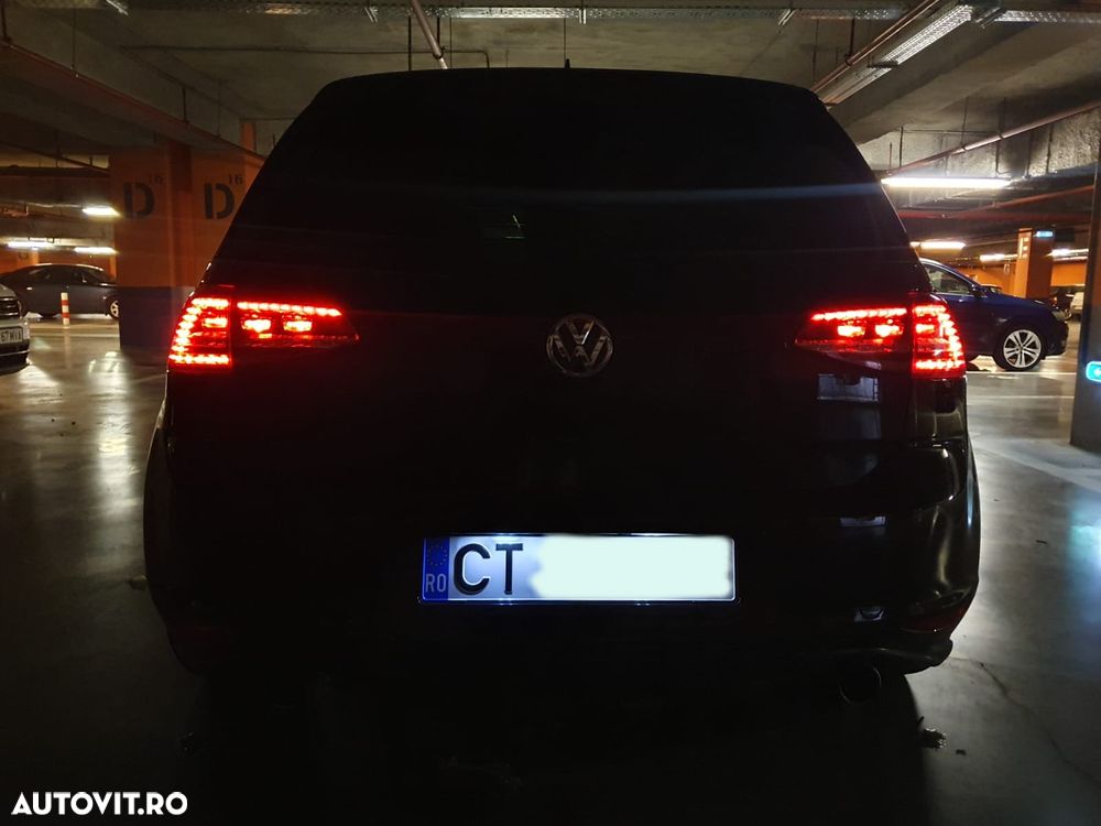 Volkswagen Golf GTI BlueMotion Technology DSG - 12