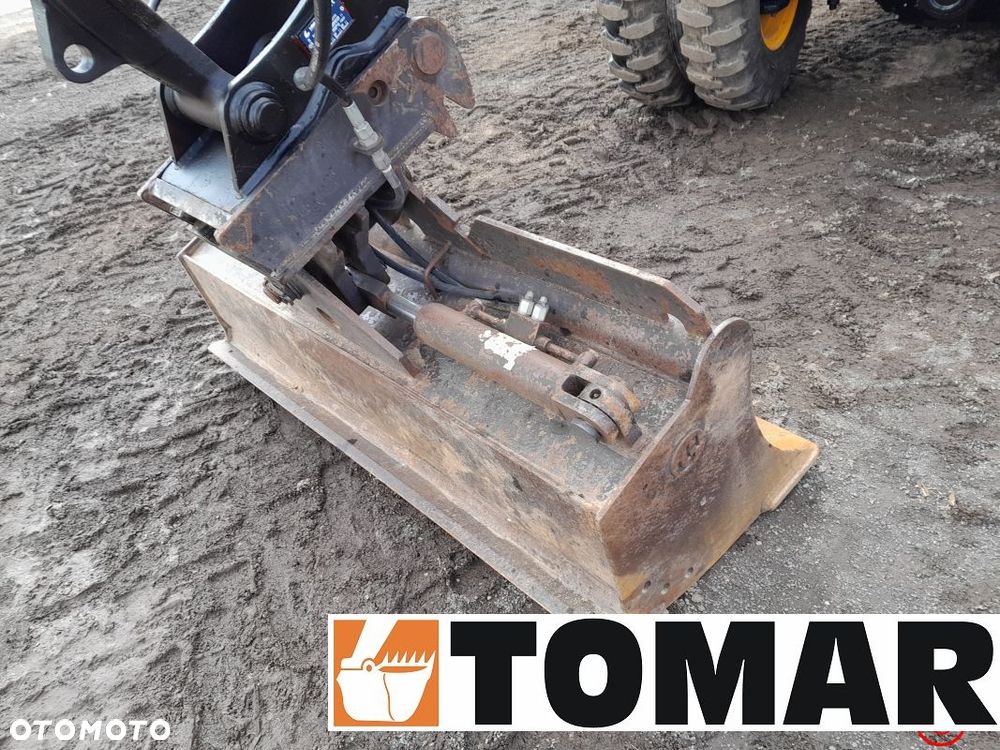 JCB HYDRADIG 110W - 28