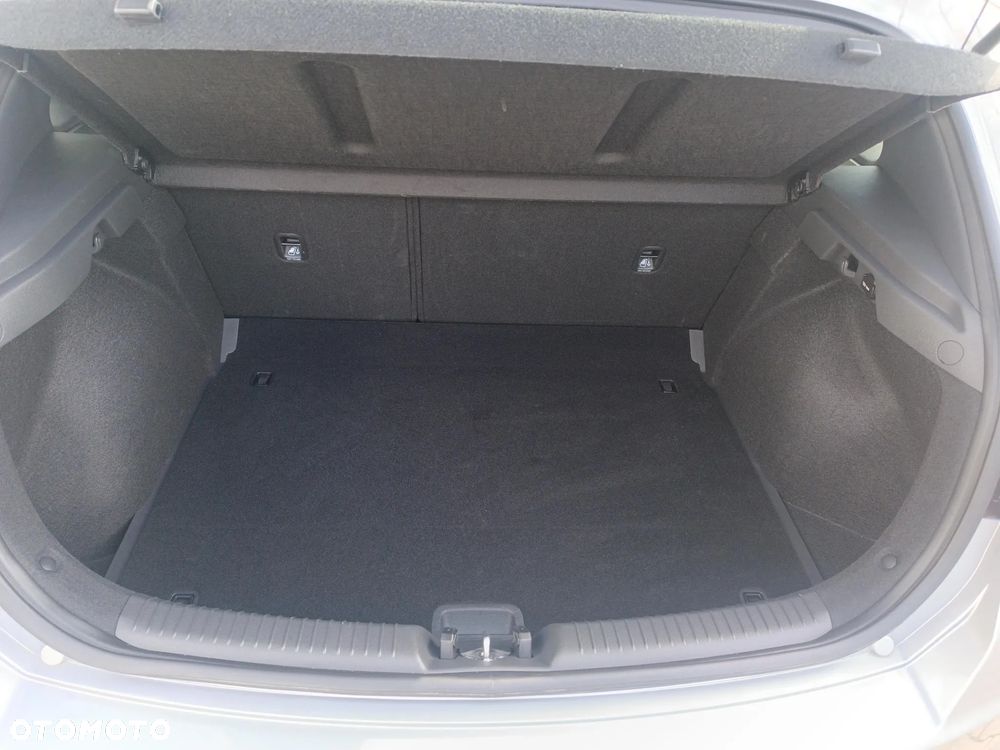 Hyundai i30 1.5 T-GDI 48V Smart - 17